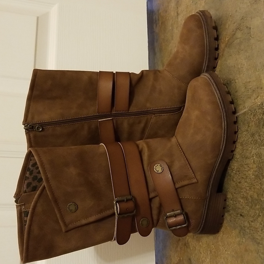 Blowfish boots size 7.5